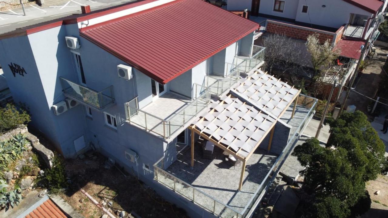 Vila Velvet Hotel Starigrad Paklenica Ngoại thất bức ảnh