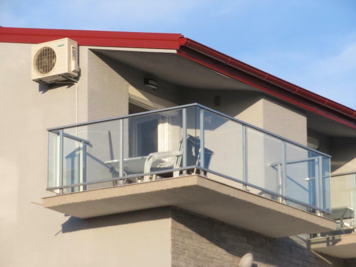 Vila Velvet Hotel Starigrad Paklenica Ngoại thất bức ảnh
