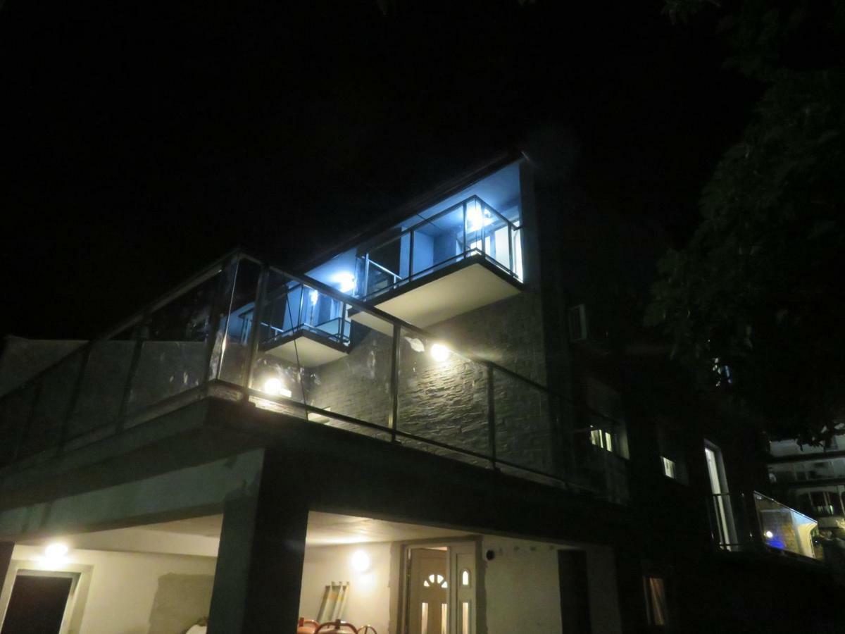 Vila Velvet Hotel Starigrad Paklenica Ngoại thất bức ảnh