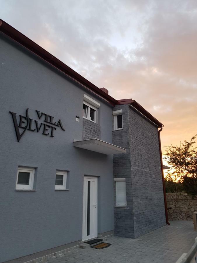 Vila Velvet Hotel Starigrad Paklenica Ngoại thất bức ảnh