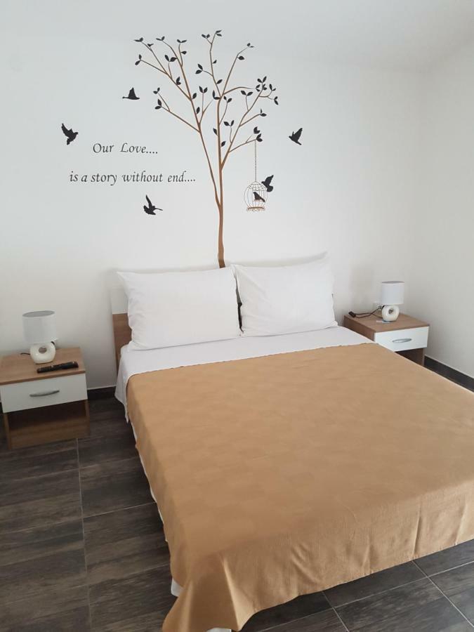 Vila Velvet Hotel Starigrad Paklenica Ngoại thất bức ảnh